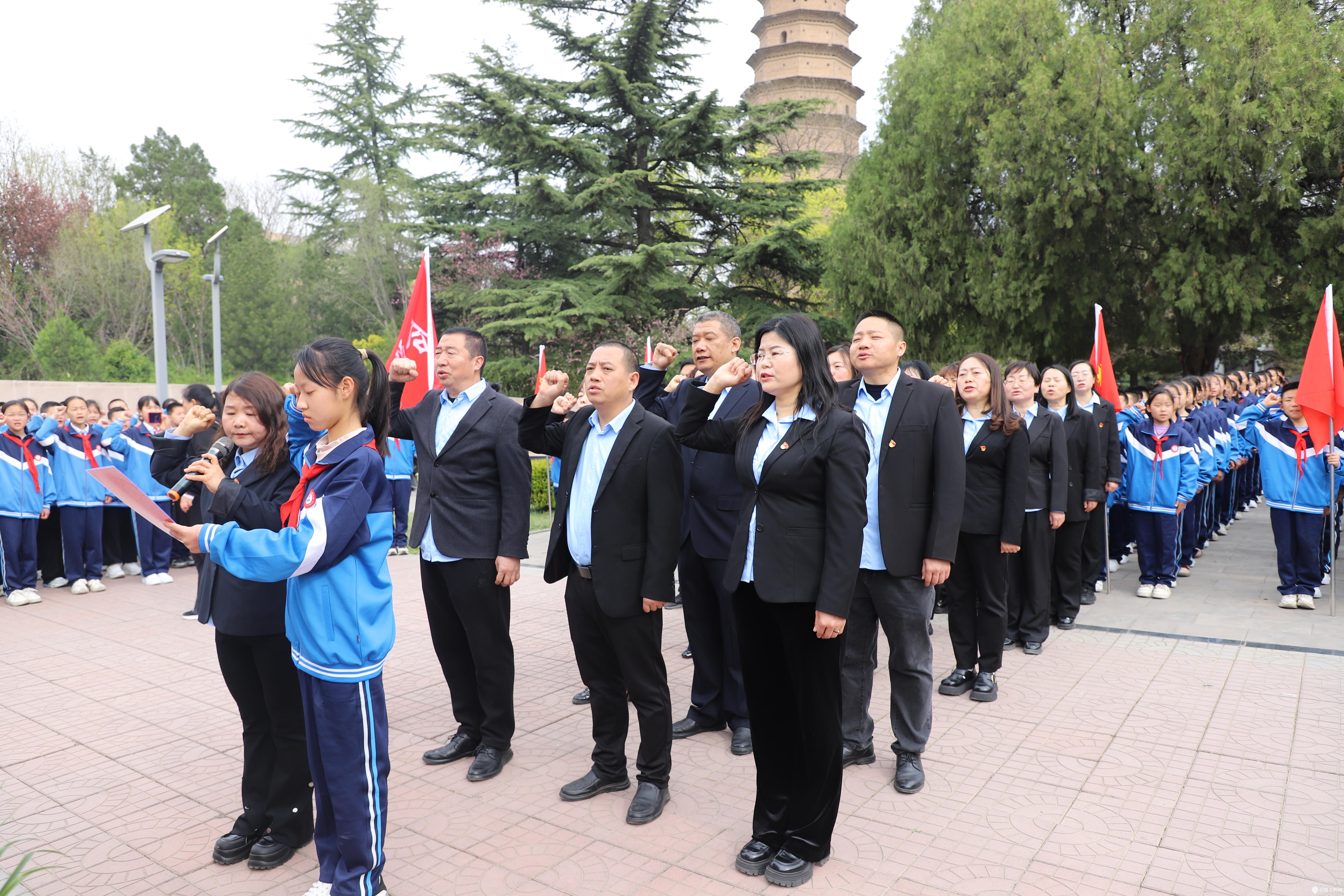 1775178436843023532.jpg IMG_1278.jpg